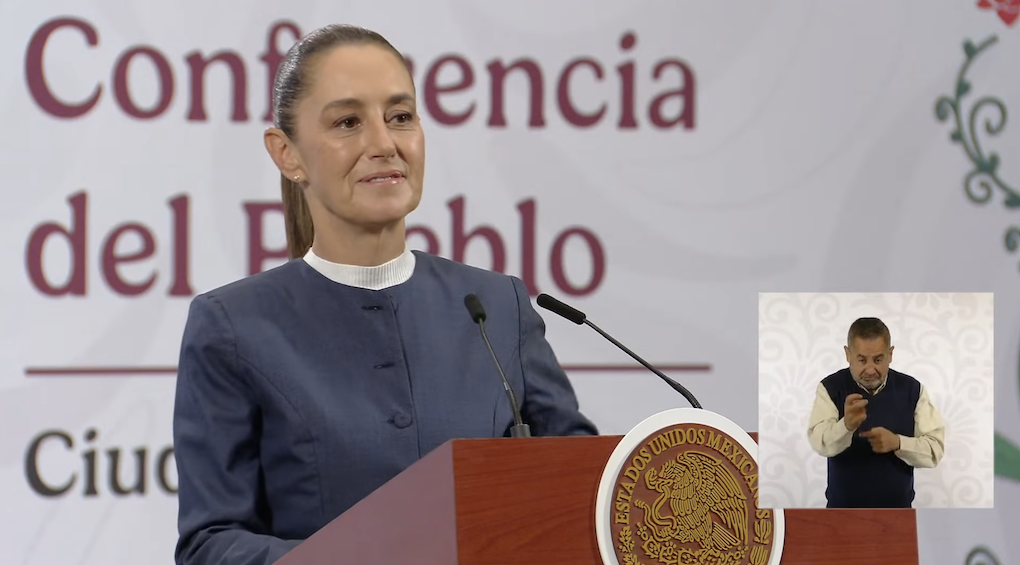 La presidenta Claudia Sheinbaum responde en conferencia matutina desde Palacio Nacional.