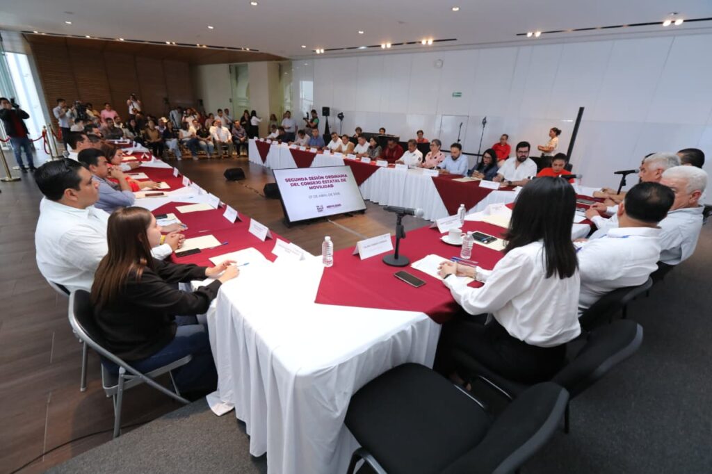 Sesión del Consejo Estatal de Movilidad donde se aprobó eliminar el taxímetro en Tabasco