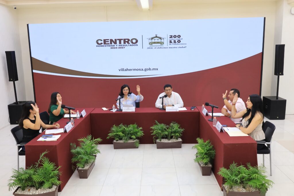 Cabildo de Centro aprueba premios Blancas Mariposas y Francisco J. Santamaría